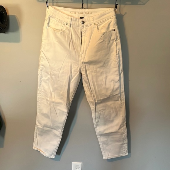 AE Curvy Short Mom Jean - Picture 1 of 4